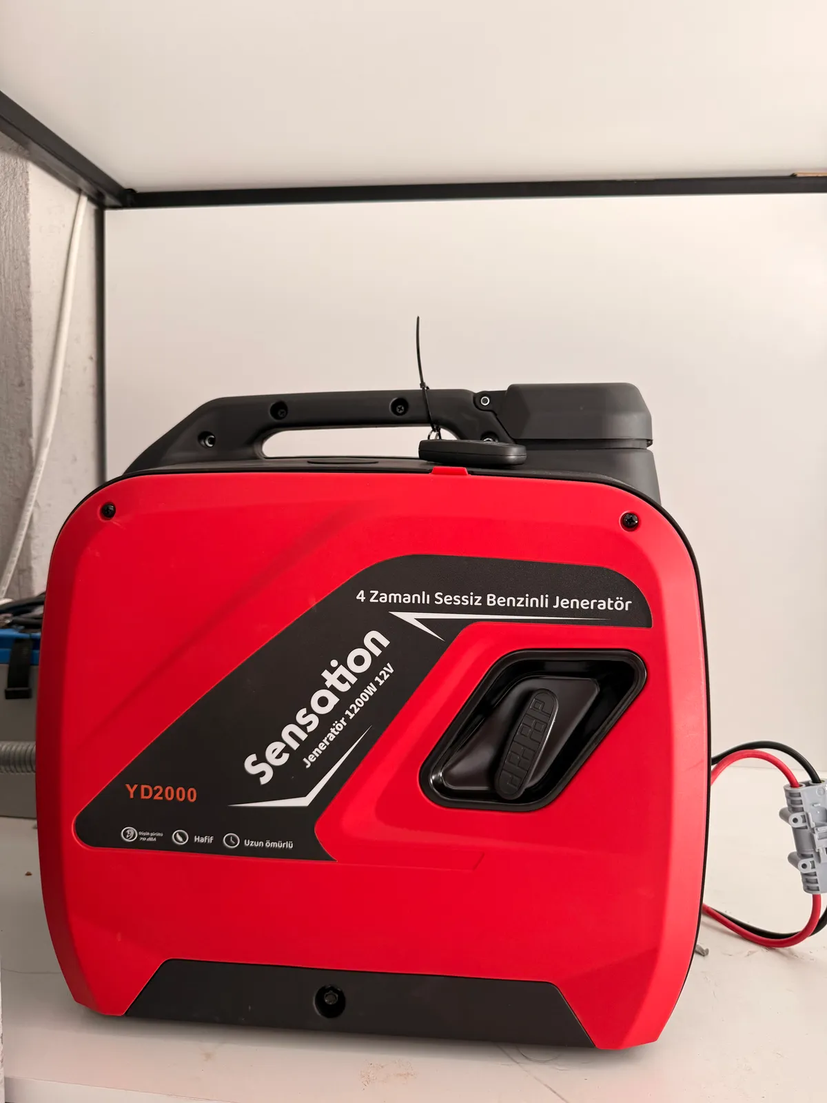 Sensation 12V 1200W benzinli akü şarj jeneratörü ön görünüm